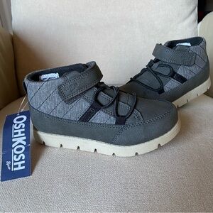 NWT OshKosh B'gosh Stellar Toddler Boy Ankle Boot Sneaker with Velcro- Grey